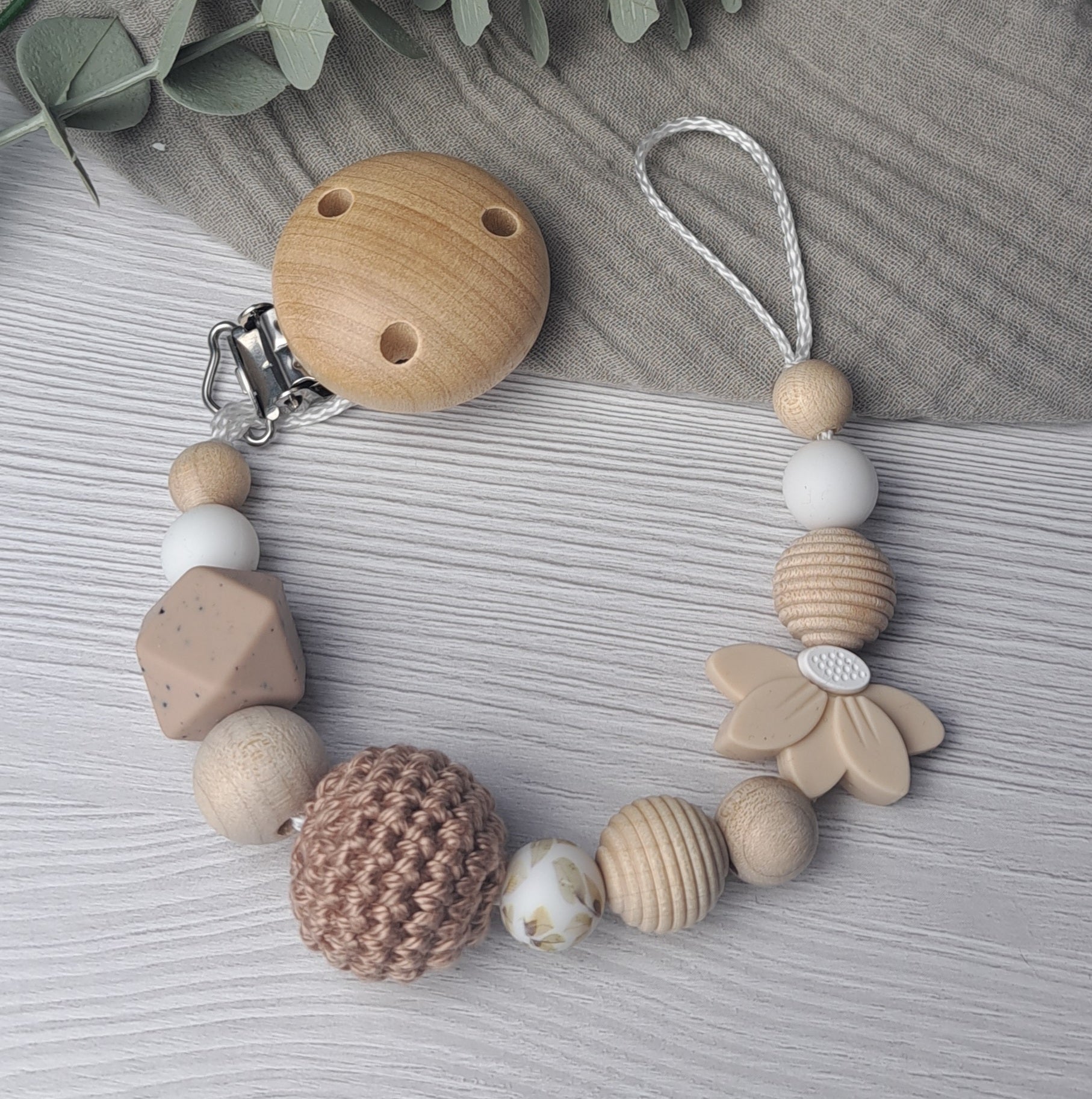 Schnullerkette Blüte beige