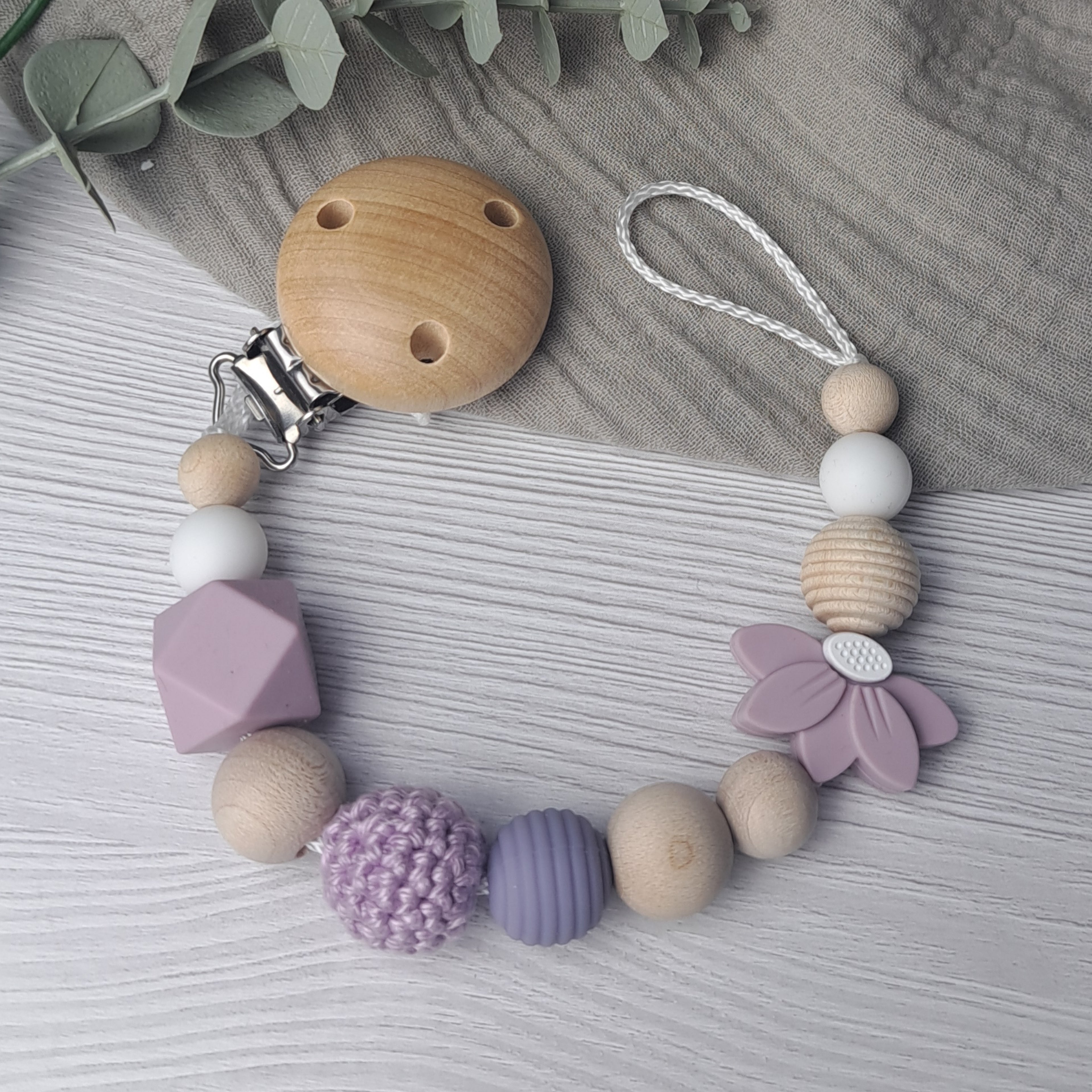 Schnullerkette Blüte flieder